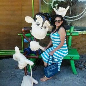 Meet your Posher, Laura